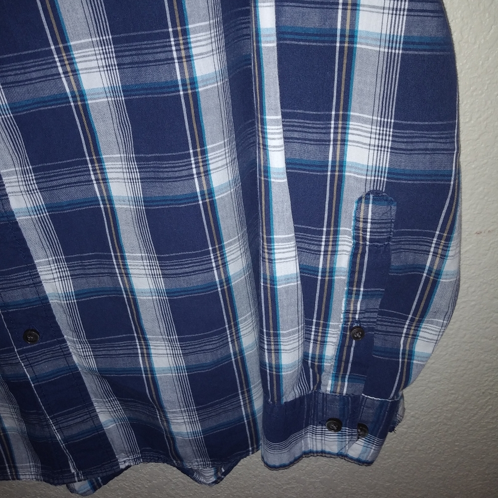 Wrangler - XL Men's Dress Shirt. - Picture 5 of 10